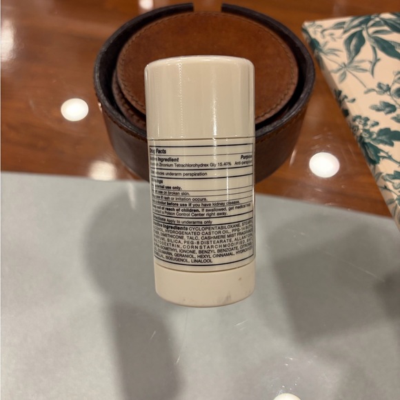 Donna Karan cashmere mist deodorant antiperspirant brand new sealed 1.7 oz - Picture 2 of 4